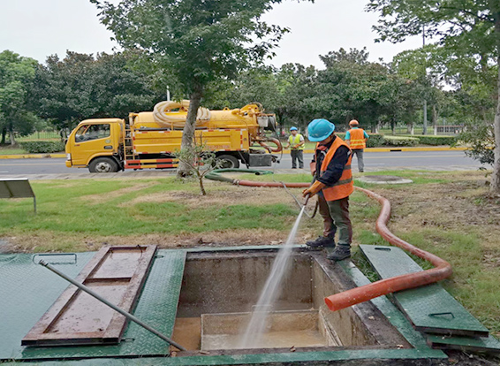 梅列化油池清理